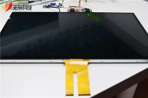 24 Monitor de Pantalla